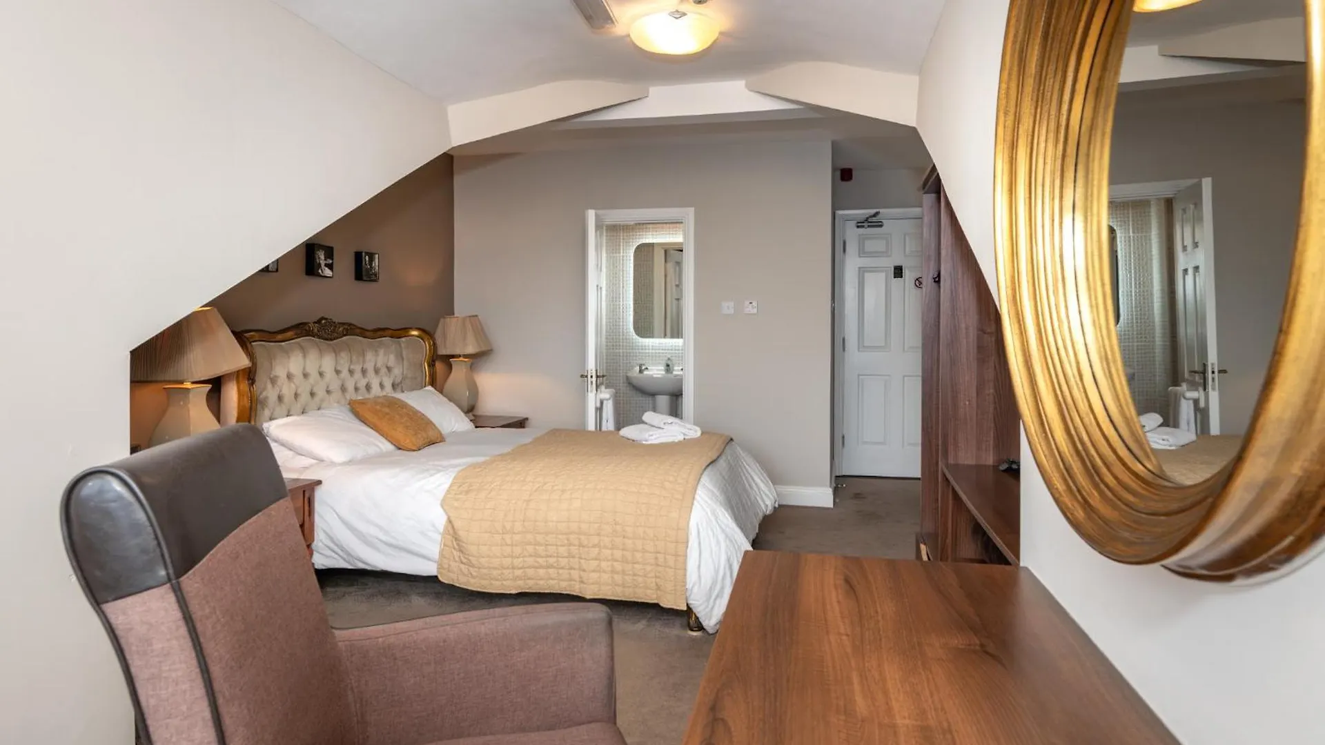 Coach Hill House Bed and Breakfast Cork Irland