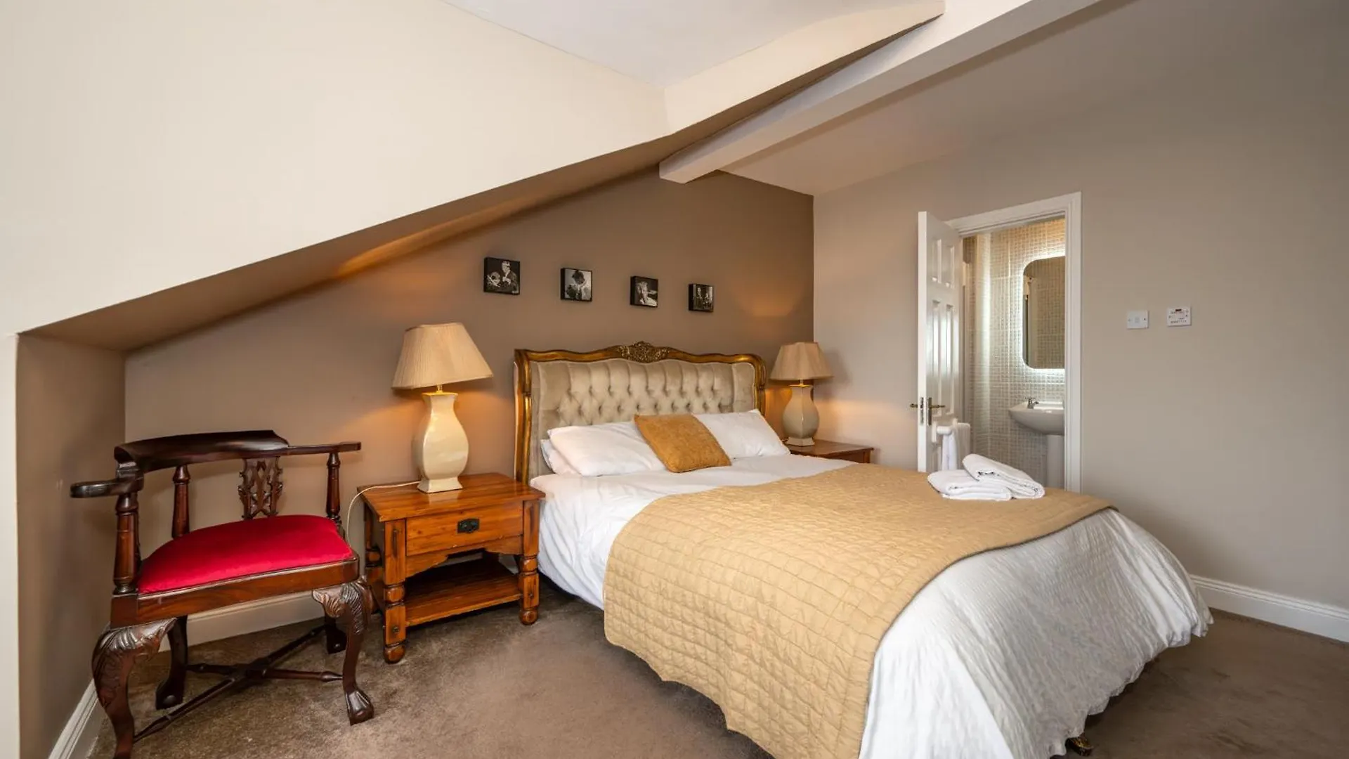 Coach Hill House Bed & Breakfast Cork
